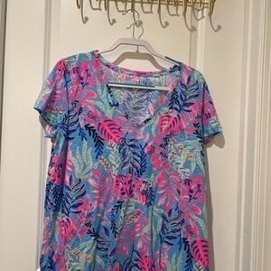 XL Etta T-Shirt made by Lilly.